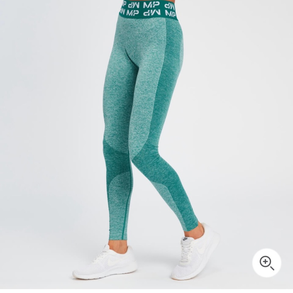 My Protein Women’s Curve Leggings - Energy Green